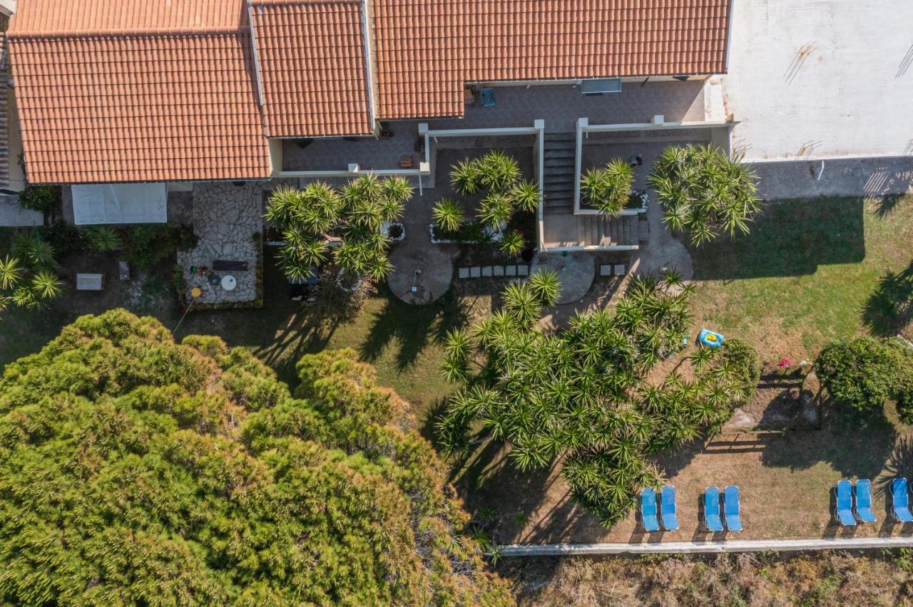 Lazaris Apartments Almiros Beach Luaran gambar